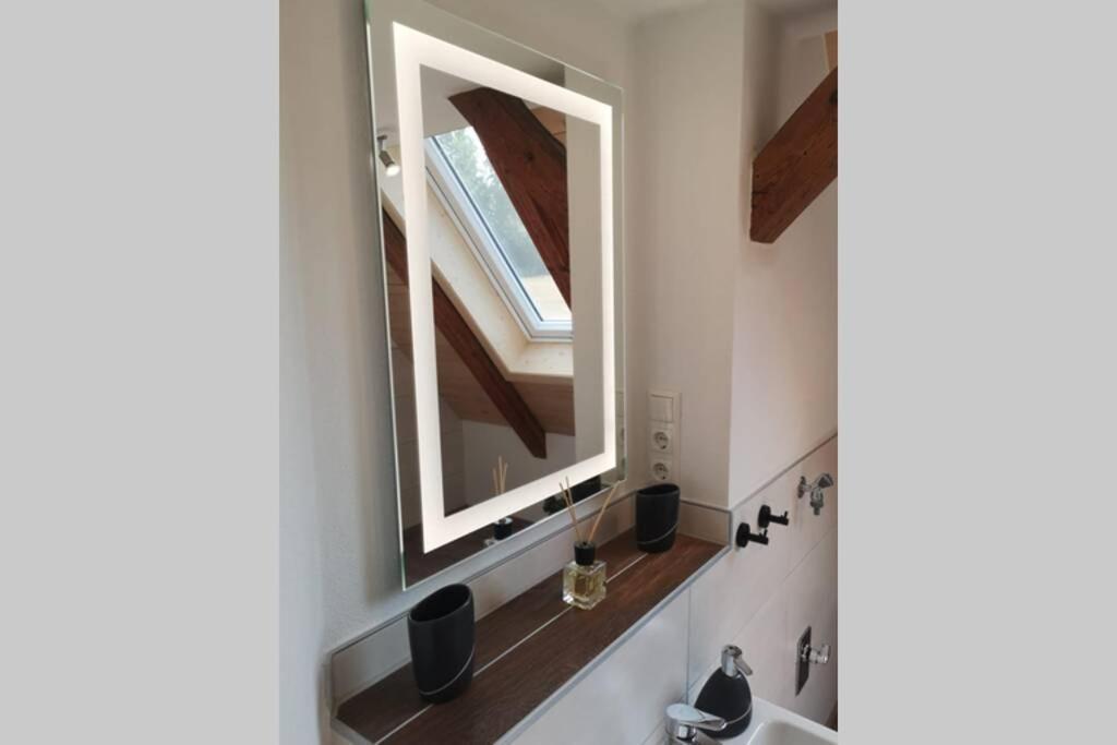 Ruhig Gelegene, Top Moderne Ferienwohnung - Hot Tub Und Sauna Gegen Aufpreis Neuhaus an Der Eger Extérieur photo
