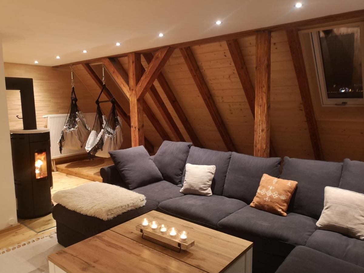 Ruhig Gelegene, Top Moderne Ferienwohnung - Hot Tub Und Sauna Gegen Aufpreis Neuhaus an Der Eger Extérieur photo