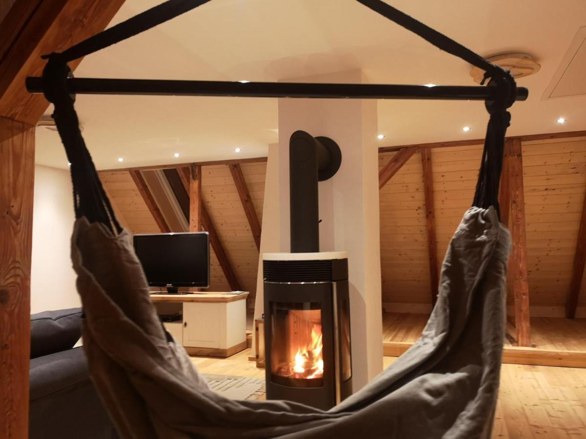 Ruhig Gelegene, Top Moderne Ferienwohnung - Hot Tub Und Sauna Gegen Aufpreis Neuhaus an Der Eger Extérieur photo